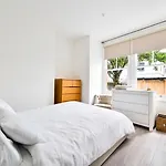 Guestready - Lovely Retreat With Garden In London